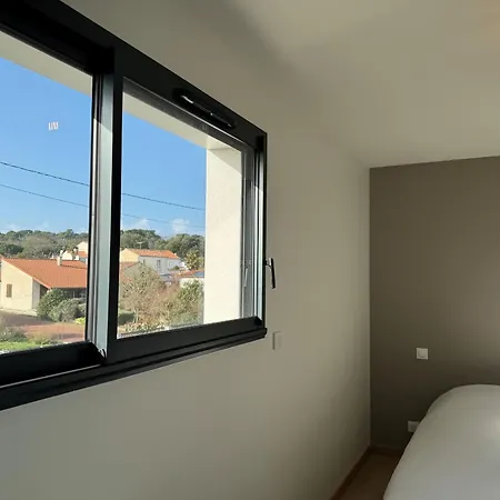 Maison Saint-palais-sur-mer, 6 Pieces, 8 Personnes - Fr-1-539-61 Hotel