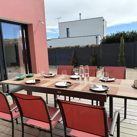 Maison Saint-palais-sur-mer, 6 Pieces, 8 Personnes - Fr-1-539-61 Hotel 4*
